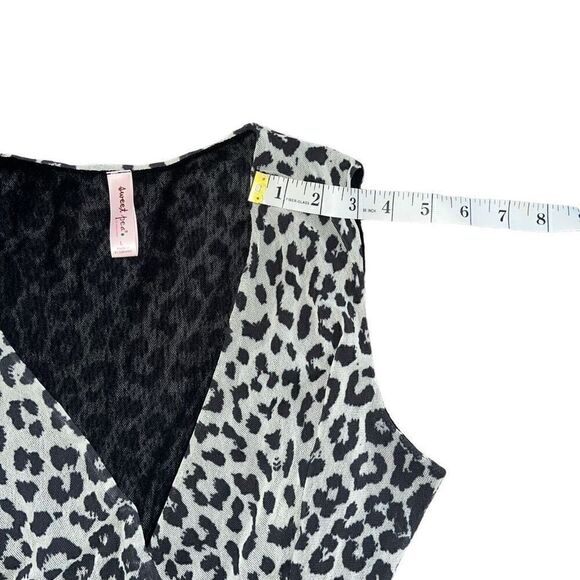 SWEET PEA Cheetah Print Sleeveless Blouse Size Large - Picture 6 of 7